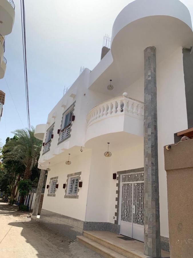 Moon House Of Luxor Apartment Екстериор снимка