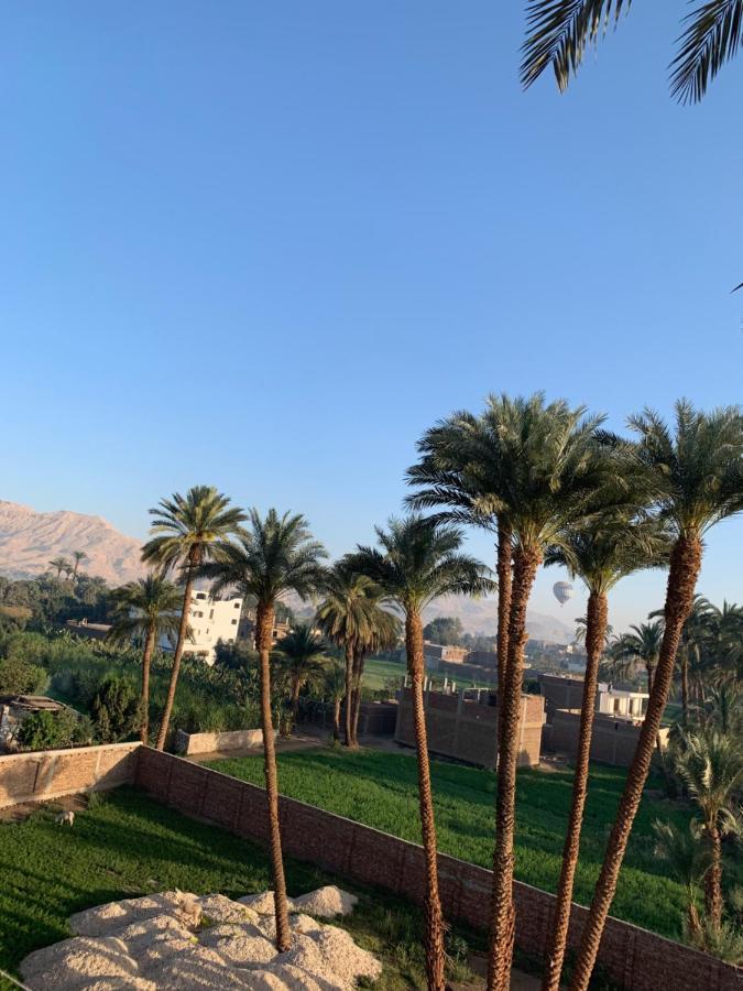 Moon House Of Luxor Apartment Екстериор снимка