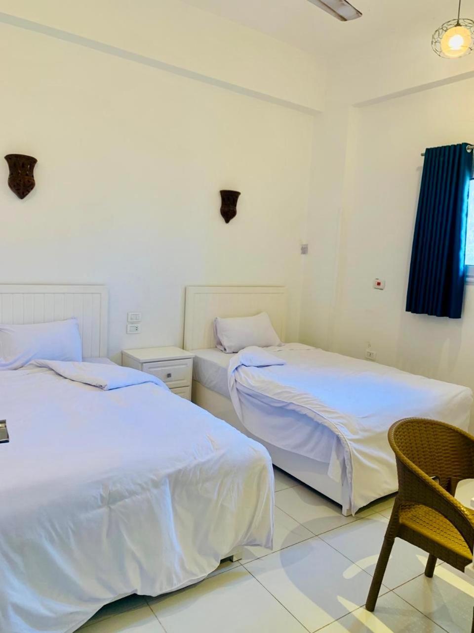 Moon House Of Luxor Apartment Екстериор снимка