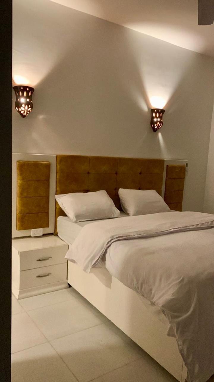 Moon House Of Luxor Apartment Екстериор снимка