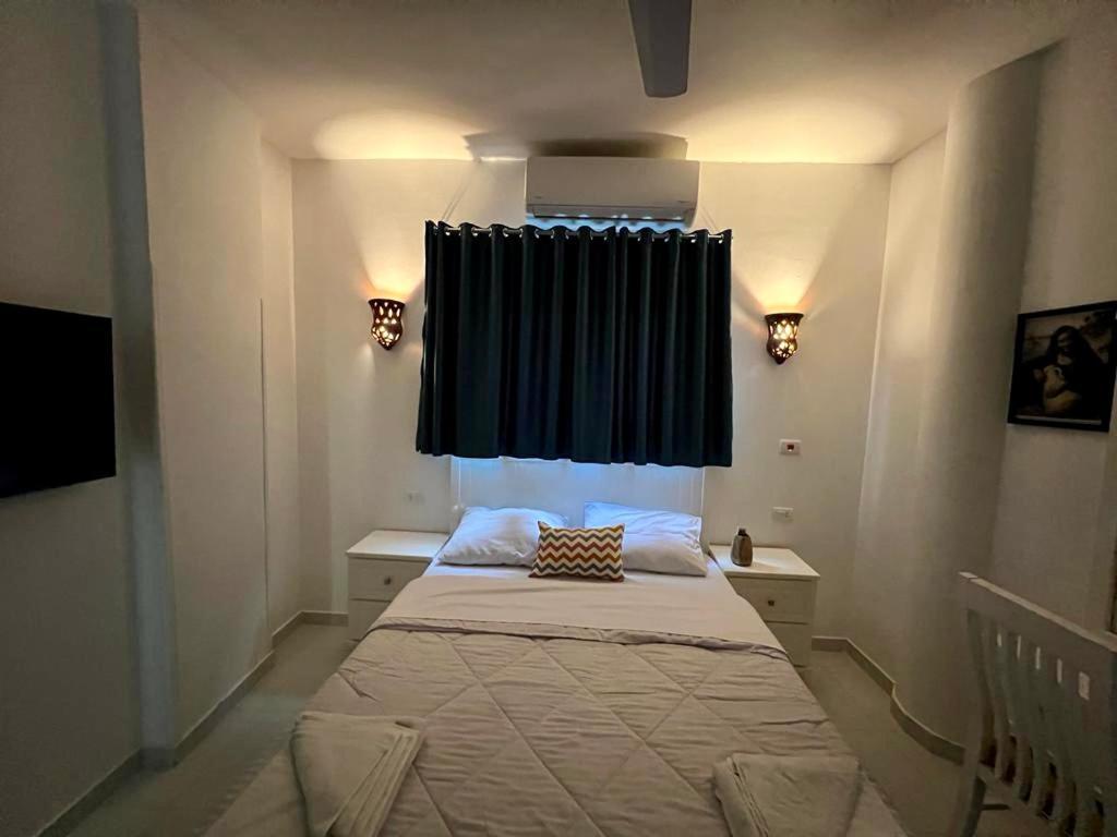 Moon House Of Luxor Apartment Екстериор снимка