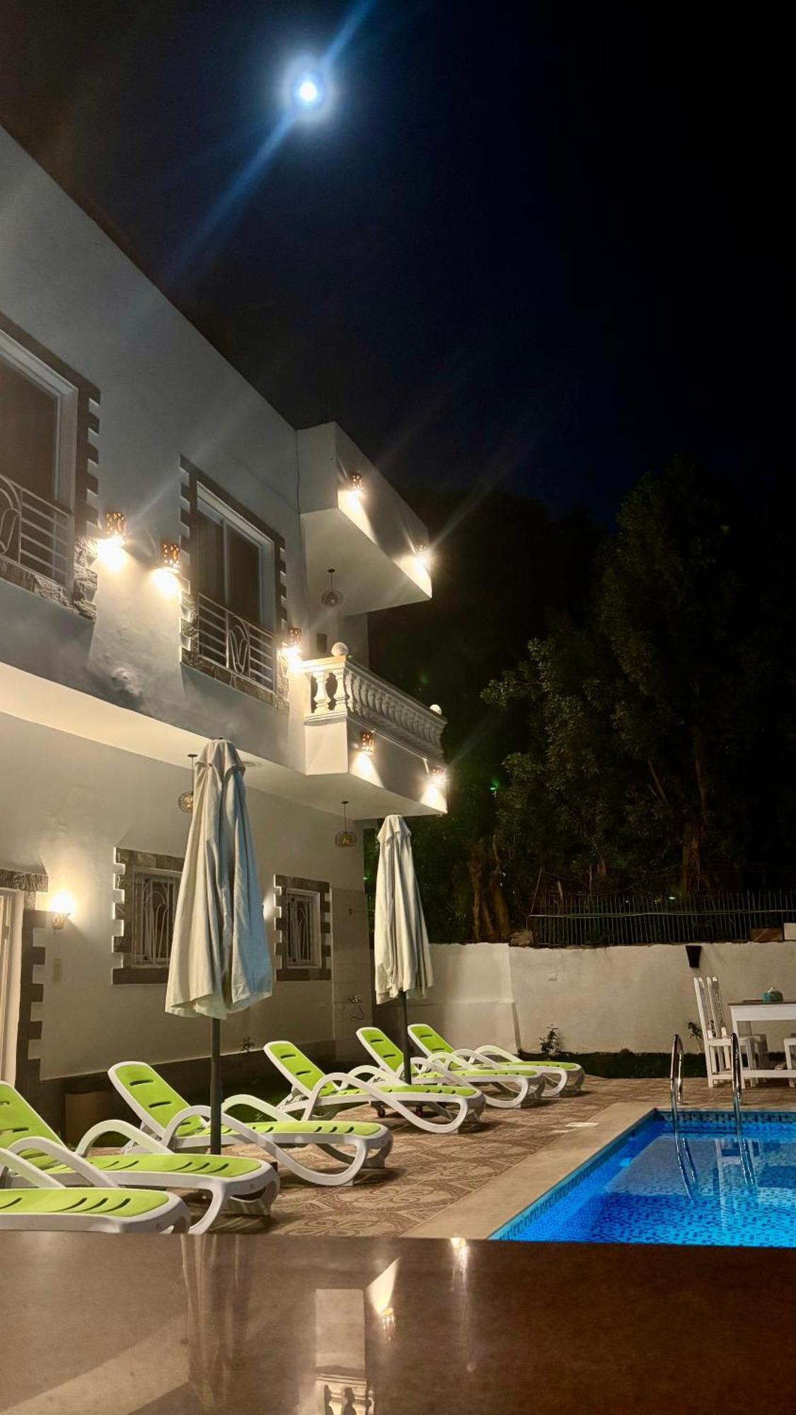 Moon House Of Luxor Apartment Екстериор снимка