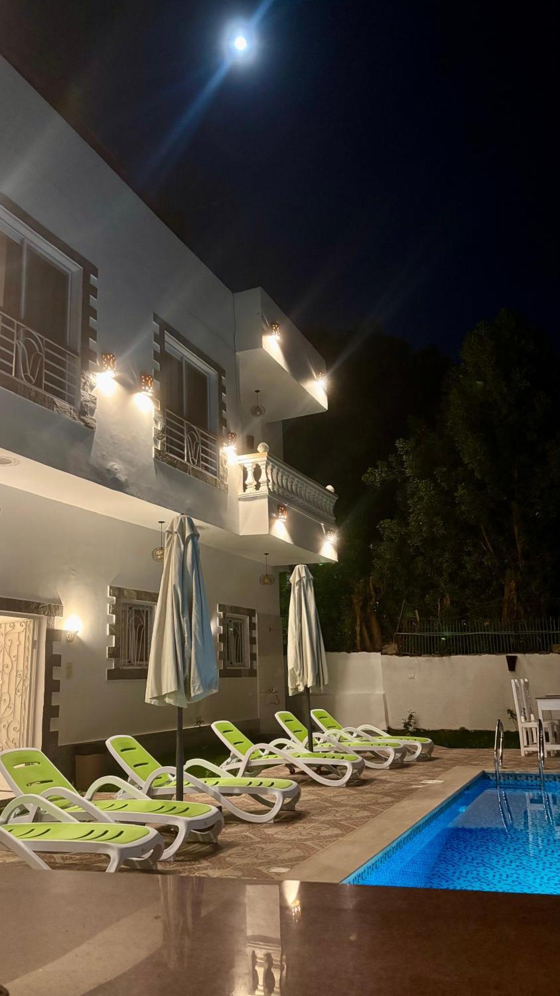 Moon House Of Luxor Apartment Екстериор снимка